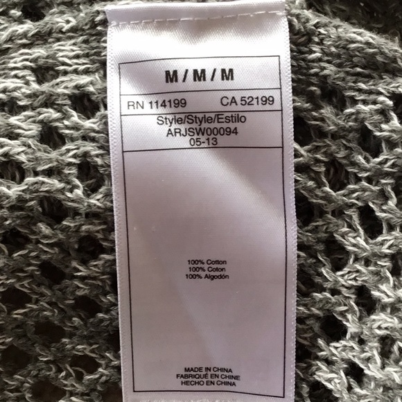 ROXY long sleeve sweater -  size M - Picture 4 of 4